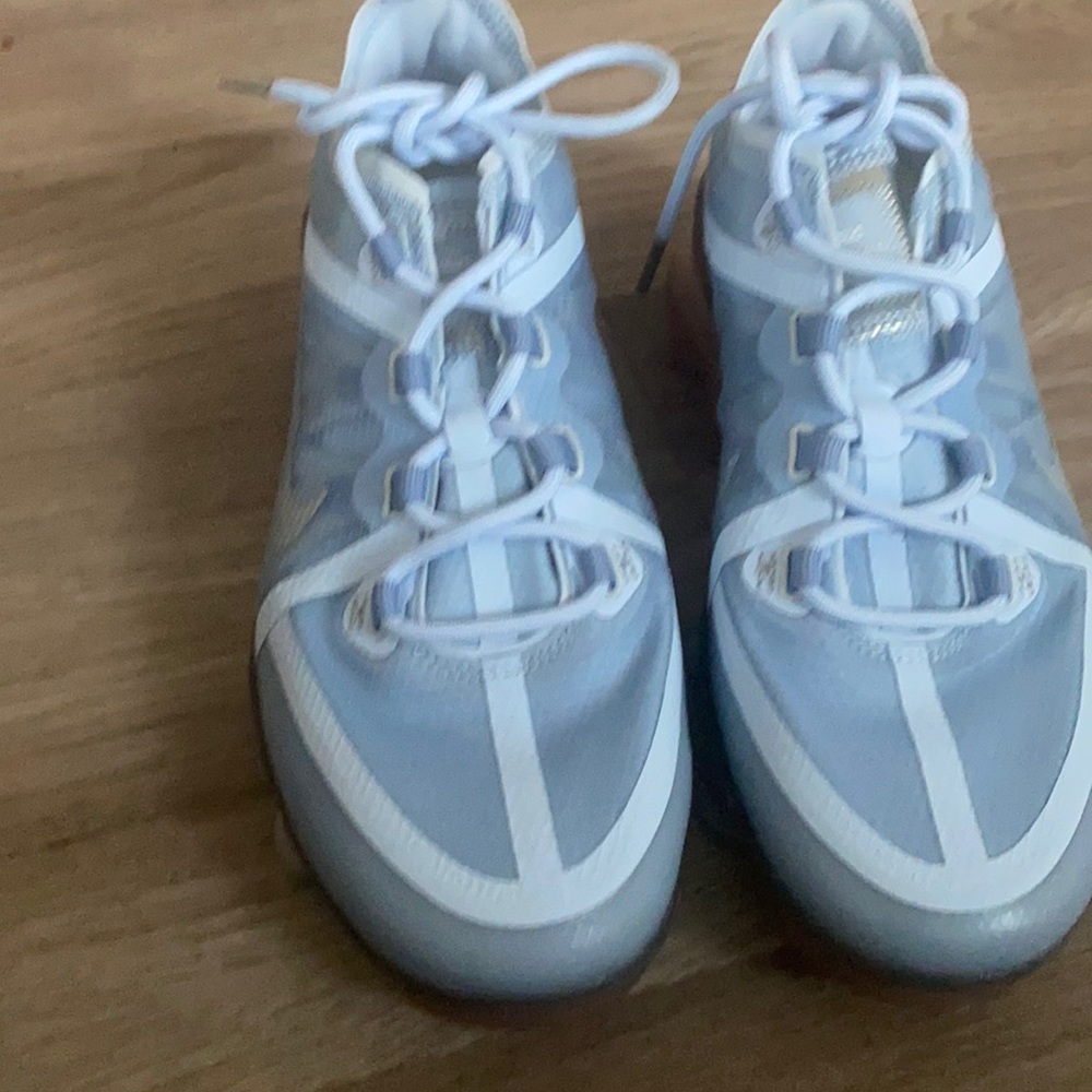 Vapor max